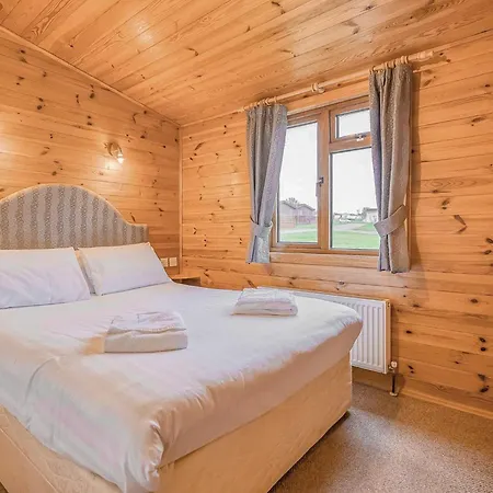 Meadow Lakes Tatil parkı *